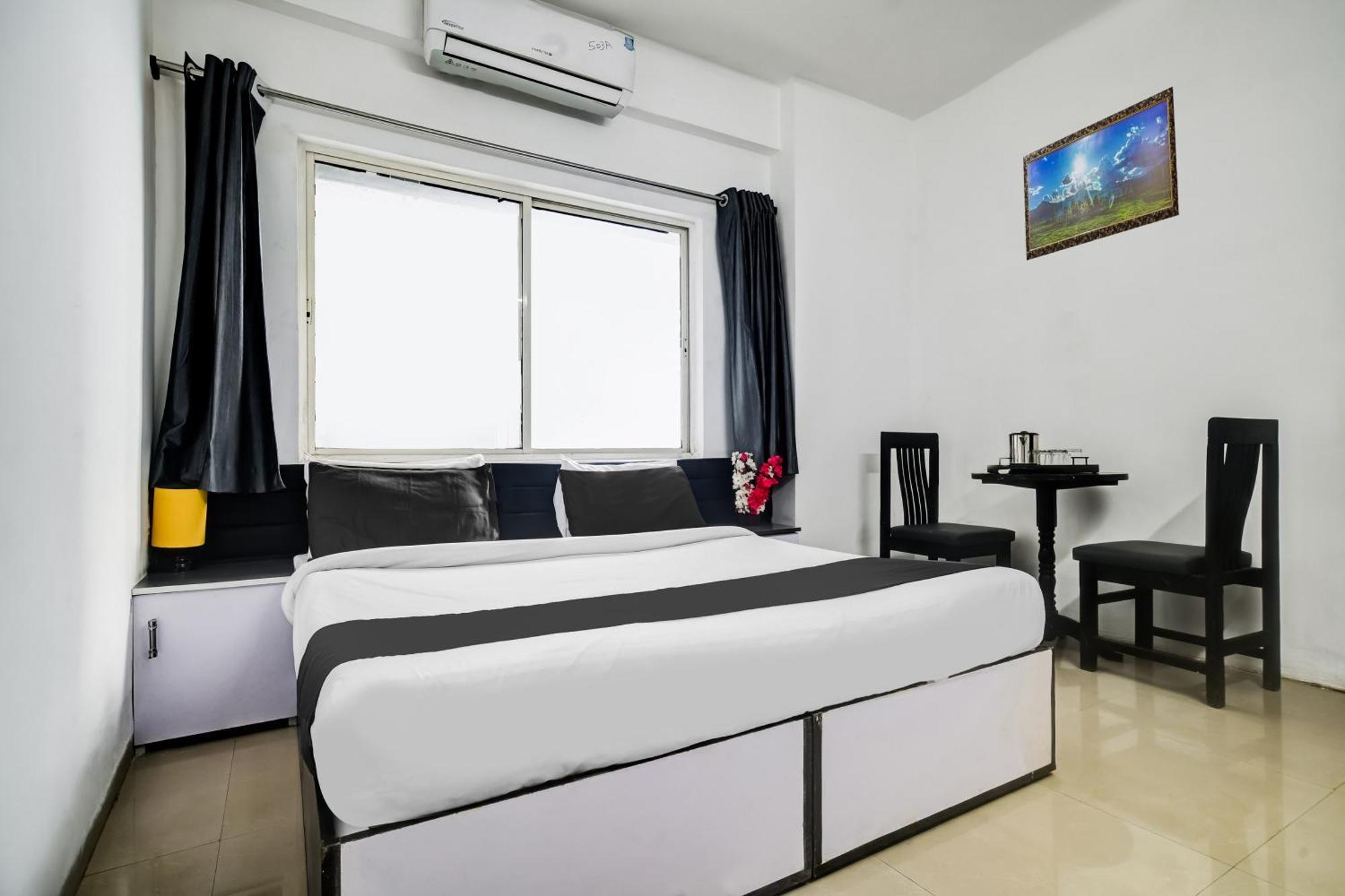 OYO 36855 Hotel Indraprasth Indore Exteriör bild